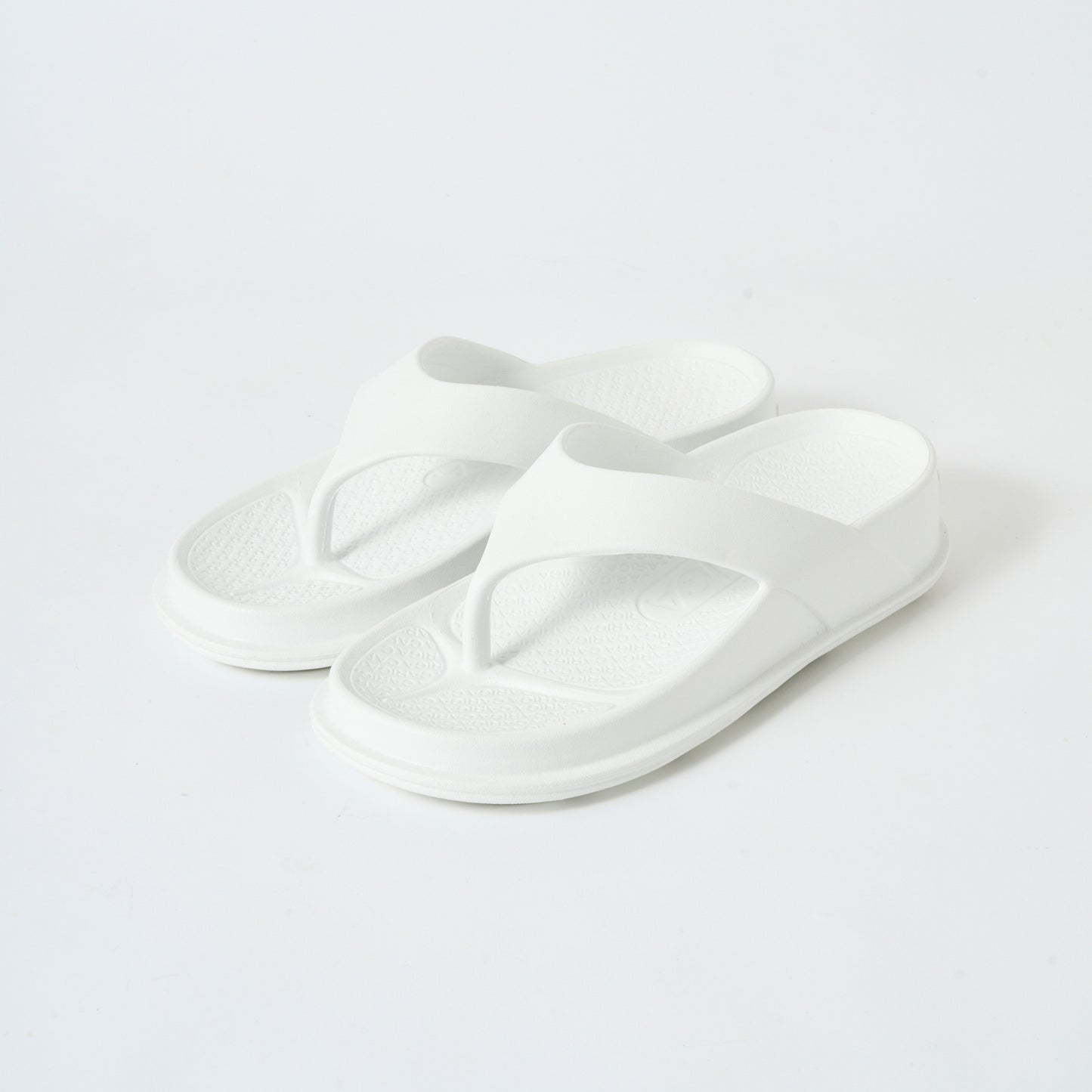 Flip Sandals <White>